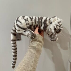 Jellycat Sacha Snow Tiger (Little) NWT VHTF